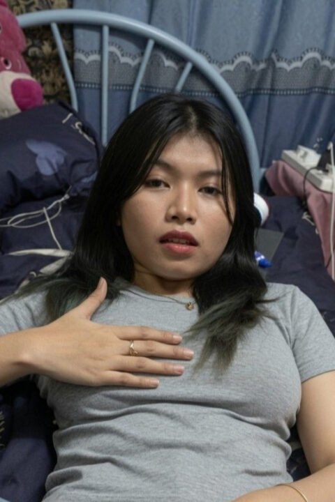 คลิปโป๊ทางบ้าน สาวทางบ้านพึ่งโดนผัวทิ้งเลยเงี่ยนต้องช่วยตัวเองแก้ขัด